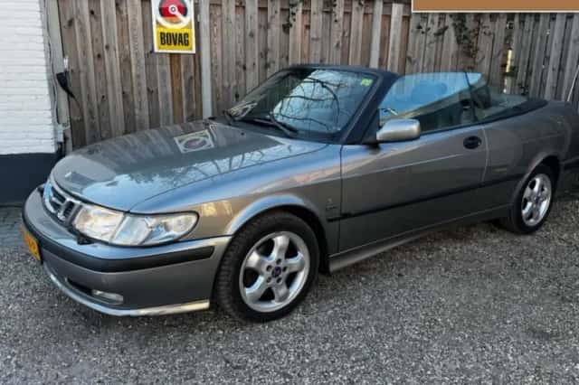Saab 9-3 (2001) thumbnail 1