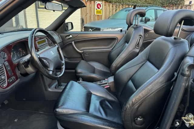 Saab 9-3 (2002) thumbnail 3