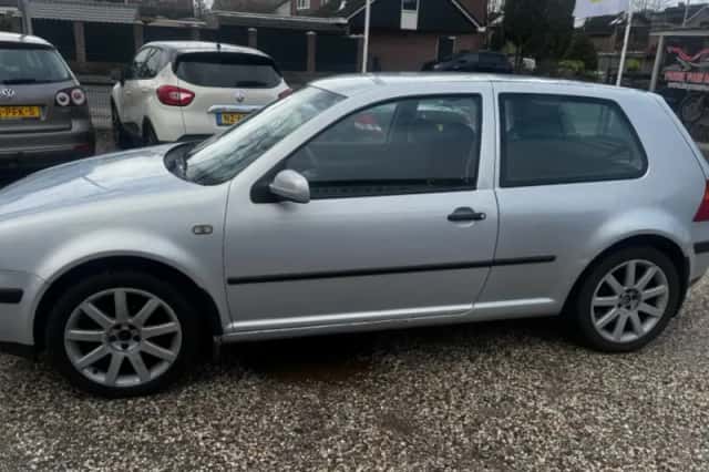 Volkswagen Golf (1998) thumbnail 2