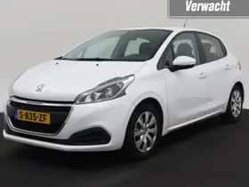 Peugeot 208 (2017) thumbnail 1