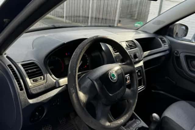 Škoda Fabia (2009) thumbnail 5