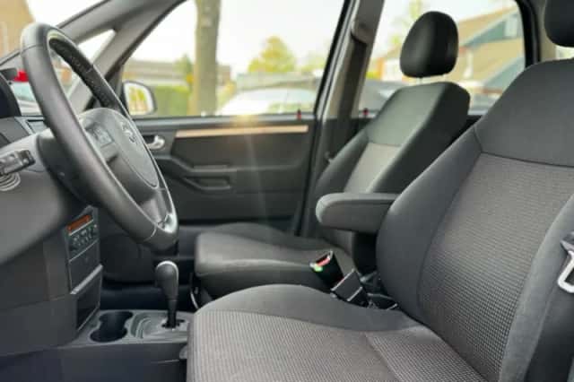 Opel Meriva (2007) thumbnail 5