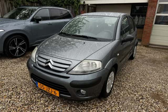 Citroën C3 (2009) thumbnail 2