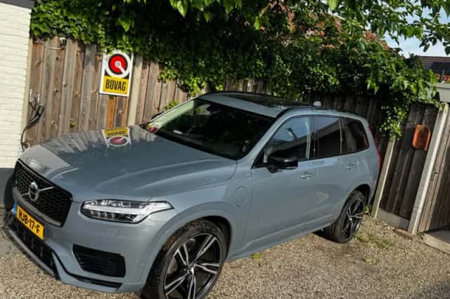 Volvo XC90 (2021) thumbnail 4