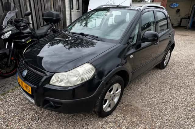 Fiat SEDICI (2007) thumbnail 2