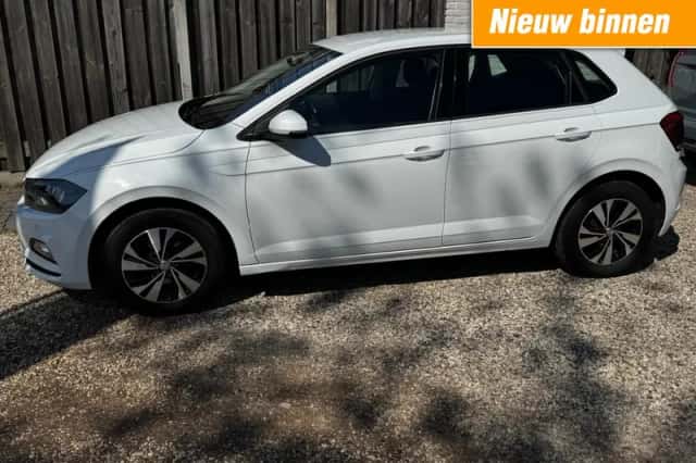 Volkswagen Polo (2020) thumbnail 1
