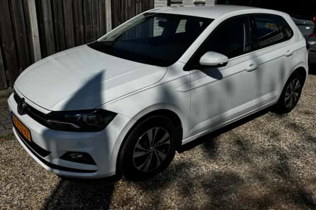 Volkswagen Polo (2020) thumbnail 2