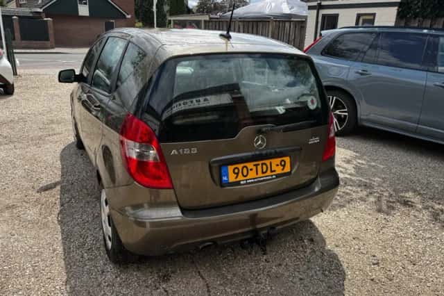 Mercedes-Benz A-Klasse (2012) thumbnail 4