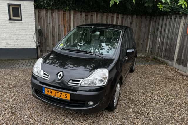 Renault MODUS (2009) thumbnail 1