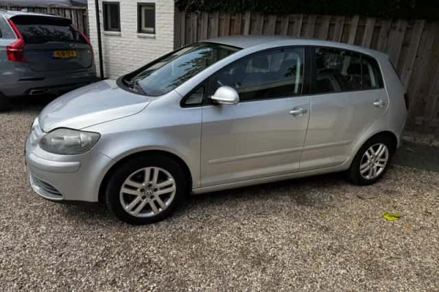 Volkswagen Golf (2007) thumbnail 2