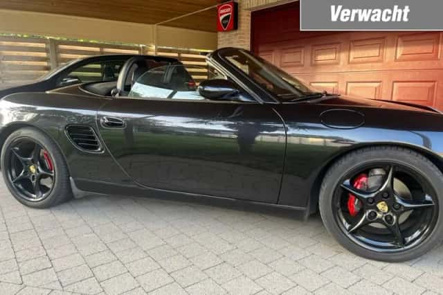 Porsche Boxster (2003) thumbnail 6