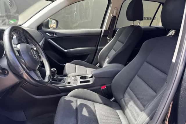 Mazda CX-5 (2015) thumbnail 5