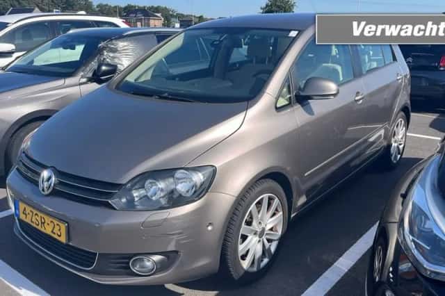 Volkswagen Golf (2009) thumbnail 1