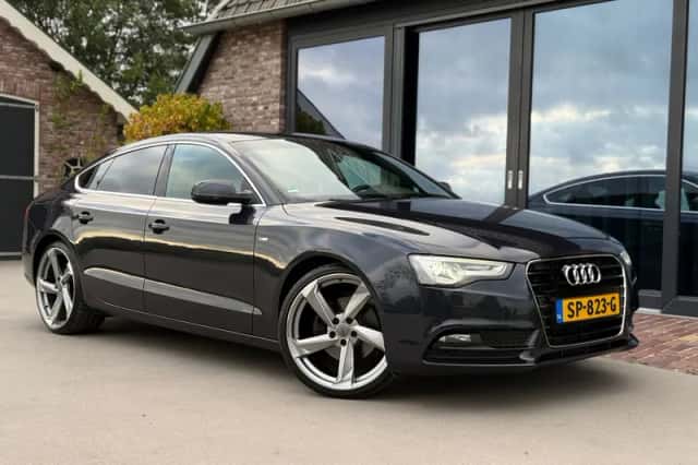 Audi A5 (2014) thumbnail 1