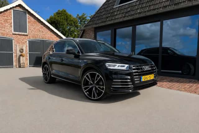 Audi Q5 (2020) thumbnail 1