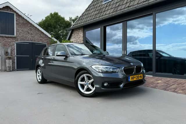 BMW 1-Serie (2015) thumbnail 1