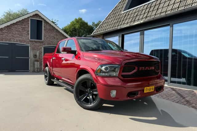 Dodge RAM (2015) thumbnail 1