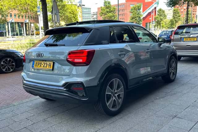 Audi Q2 (2023) thumbnail 3