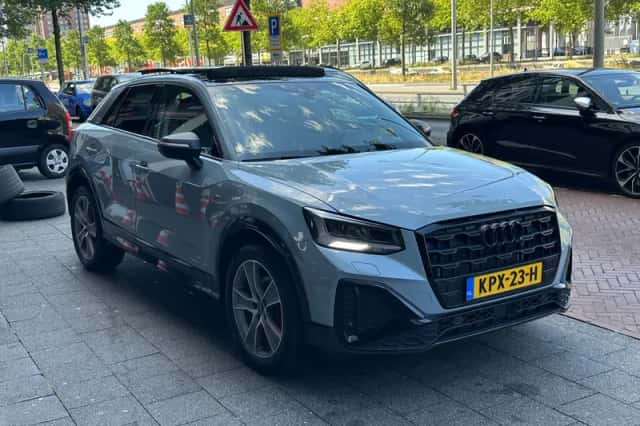 Audi Q2 (2023) thumbnail 4