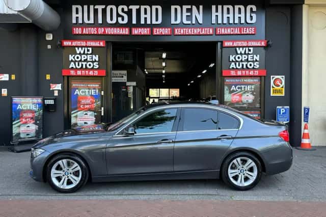 BMW 3-Serie (2016) thumbnail 6