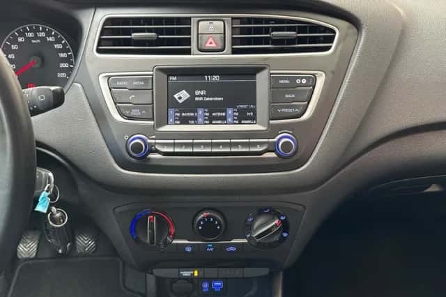 Hyundai i20 (2019) thumbnail 6