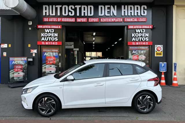 Hyundai i20 (2023) thumbnail 5