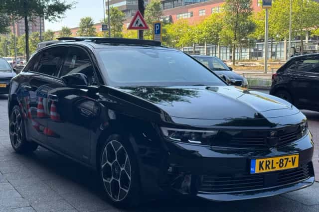 Opel Astra (2023) thumbnail 4