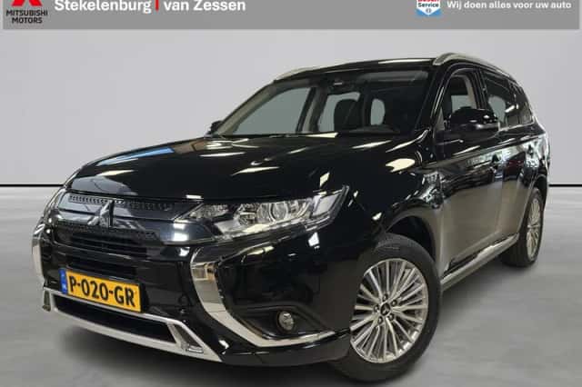 Mitsubishi Outlander (2021) thumbnail 1