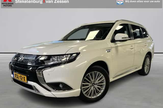 Mitsubishi Outlander (2019) thumbnail 1