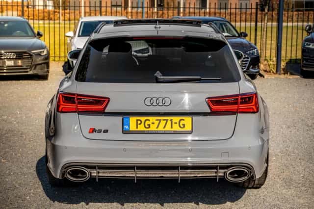Audi RS 6 (2016) thumbnail 3