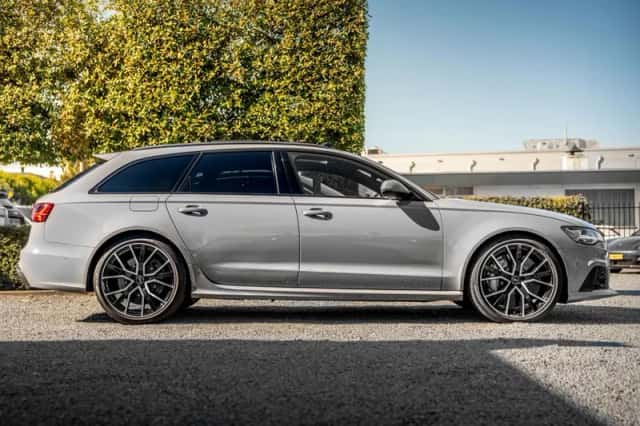 Audi RS 6 (2016) thumbnail 6
