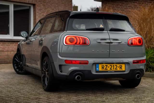 MINI Clubman (2018) thumbnail 2