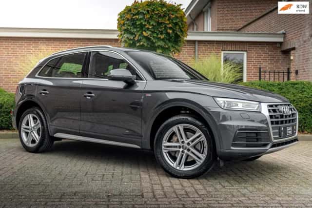Audi Q5 (2018) thumbnail 1