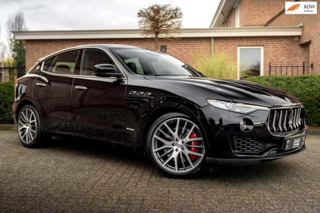Maserati Levante (2019) thumbnail 1