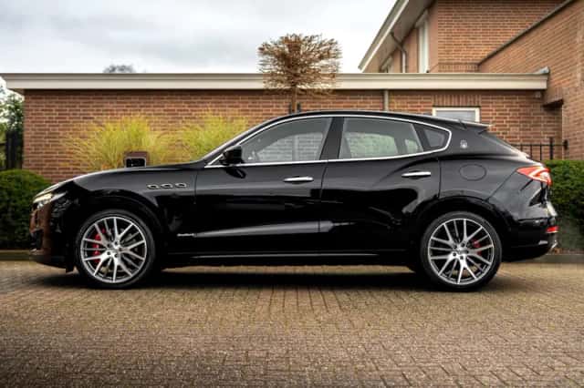 Maserati Levante (2019) thumbnail 4