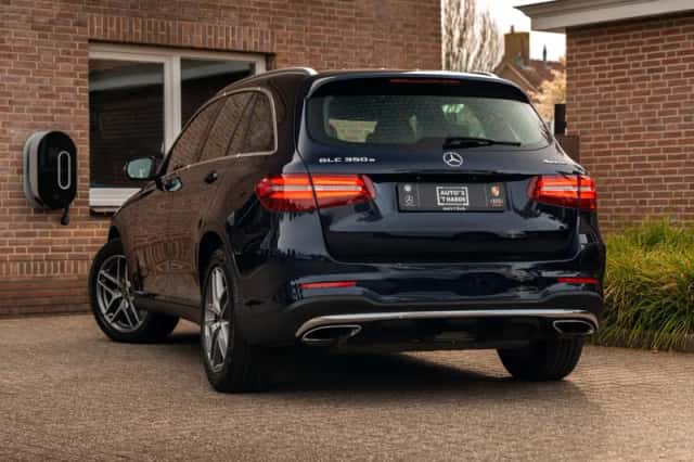 Mercedes-Benz GLC-Klasse (2018) thumbnail 2