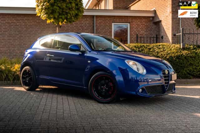 Alfa Romeo Mito (2010) thumbnail 1