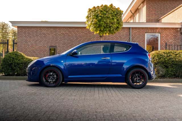 Alfa Romeo Mito (2010) thumbnail 5