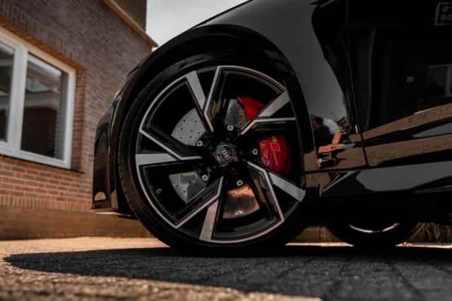 Audi RS 6 (2019) thumbnail 3