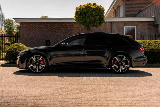 Audi RS 6 (2019) thumbnail 5