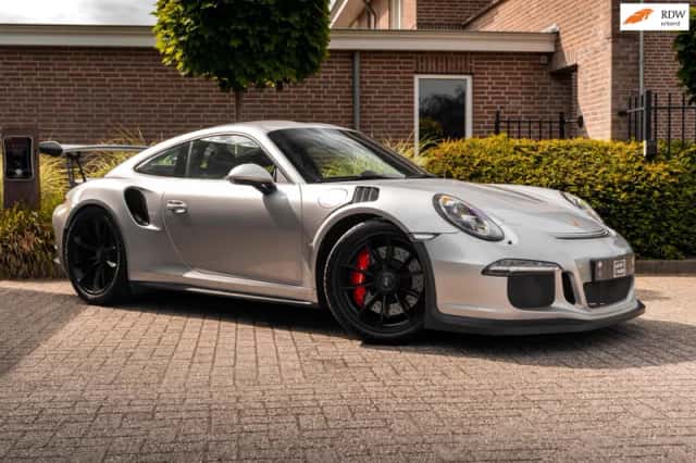 Porsche 911 (2016) thumbnail 1