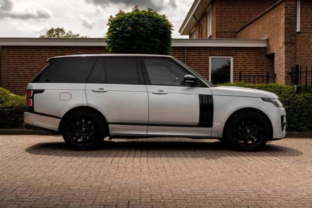 Land Rover Range Rover (2020) thumbnail 4