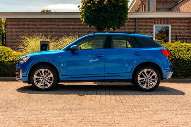 Audi Q2 (2017) thumbnail 5