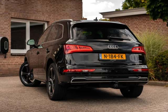 Audi Q5 (2020) thumbnail 2