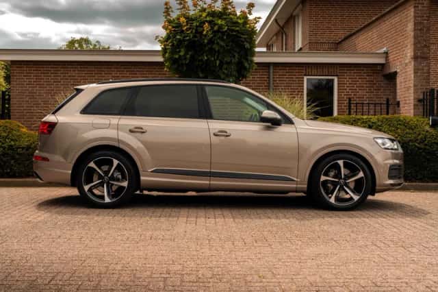 Audi Q7 (2016) thumbnail 5