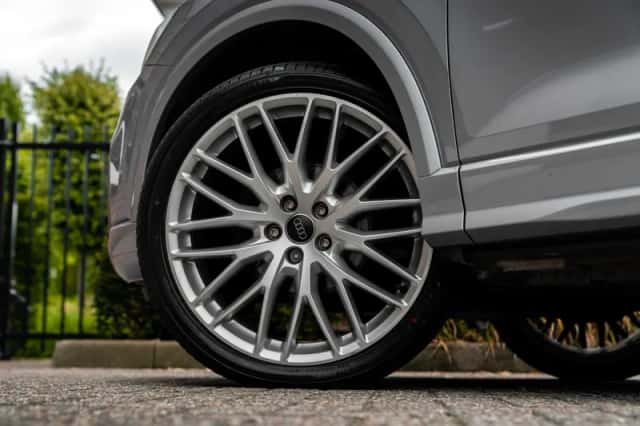 Audi Q2 (2020) thumbnail 3