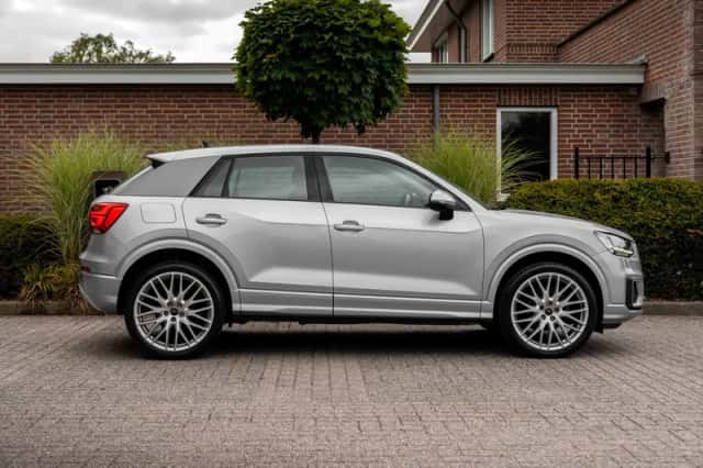 Audi Q2 (2020) thumbnail 4