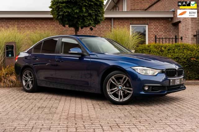 BMW 3-Serie (2018) thumbnail 1