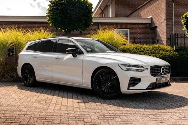 Volvo V60 (2020) thumbnail 1