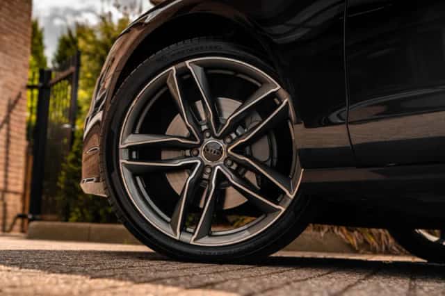 Audi A6 (2015) thumbnail 3
